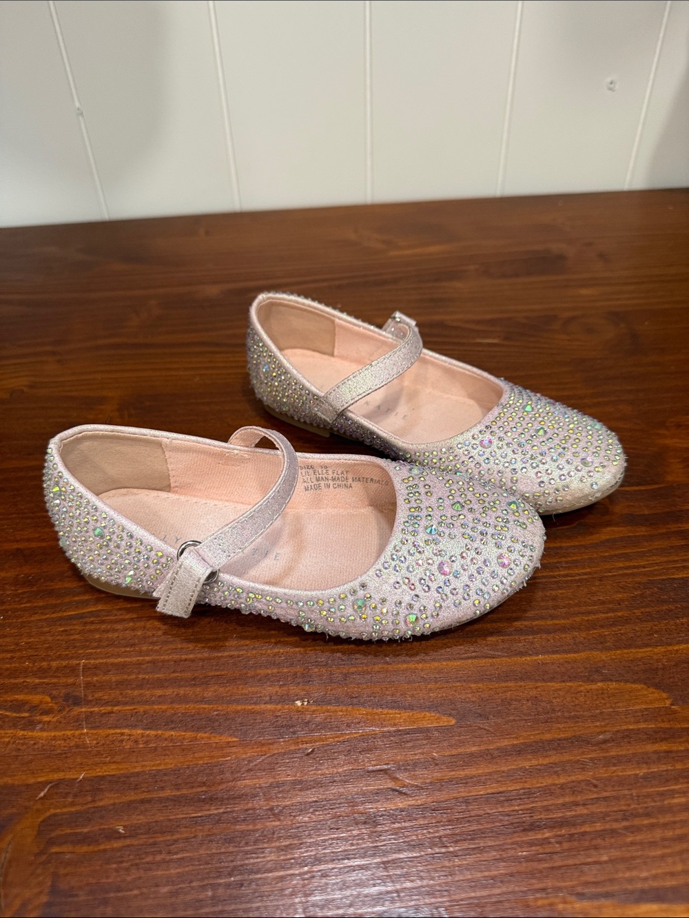 Kelly & Katie Lil Elle Flat sparkle- size 10
